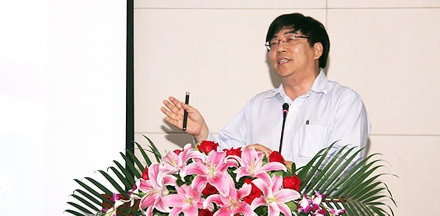 中国科学院上海有机化学研究所副主任:吕龙 中国科学院上海有机化学研究所副主任:吕龙